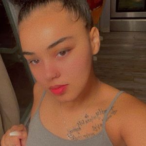 Meet your Posher, Sierra